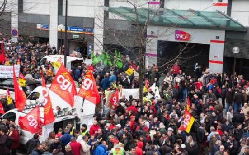 Grève SNCF : le gouvernement ne cèdera pas