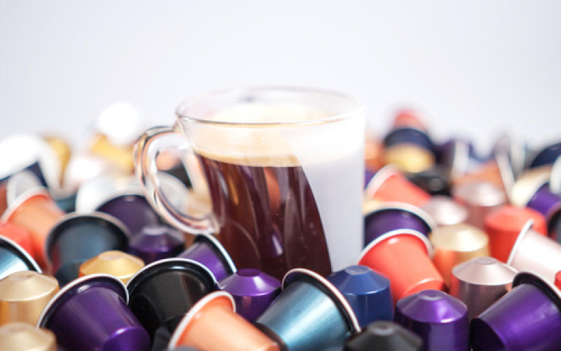 Grand-Est : un camion perd ses dosettes de café, les automobilistes s'arrêtent pour les récupérer