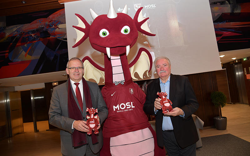 Grayou : la peluche qui accompagnera chaque nouveau né de la Moselle 