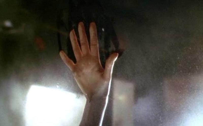 Leur relation sexuelle à trois vire à la catastrophe