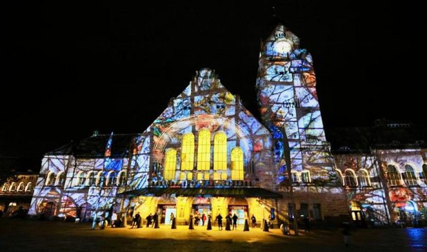 La gare de Metz illuminée pour les fêtes de fin d'année
