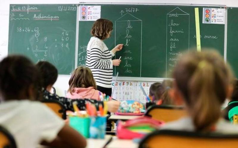 100 euros de plus par mois pour les profs débutants