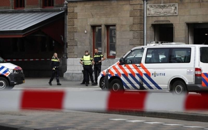 Attentat déjoué aux Pays-Bas: sept suspects arrêtés