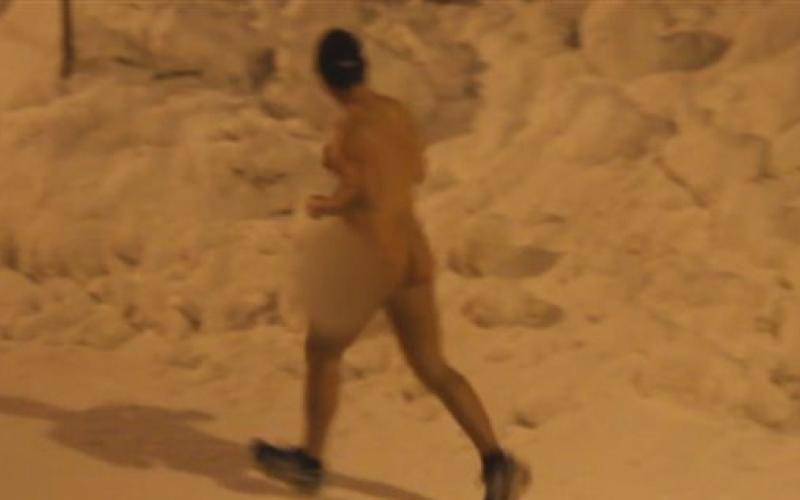 Avis de recherche : le joggeur nu québécois