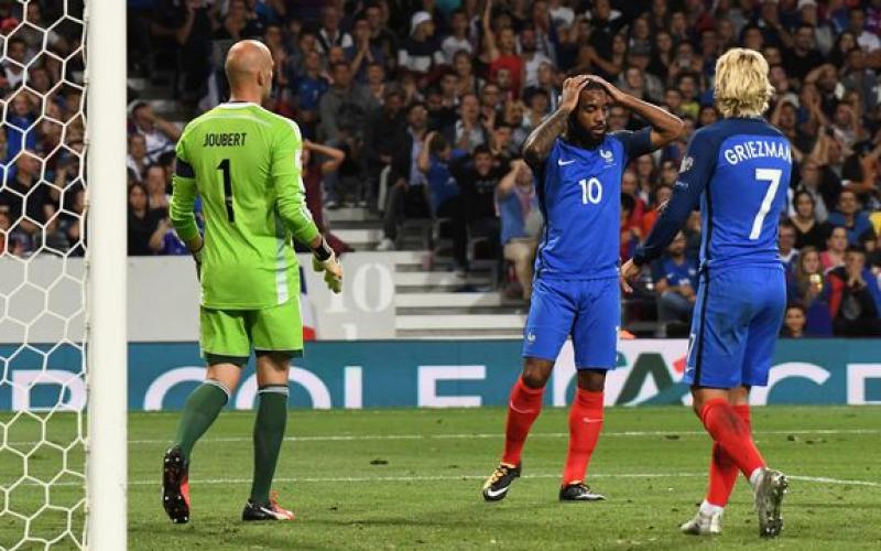 Des luxembourgeois héroïques compliquent les affaires des bleus ! 