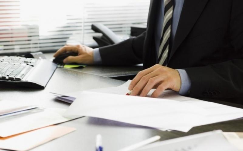 Erreur de la banque, il dépense 2 millions