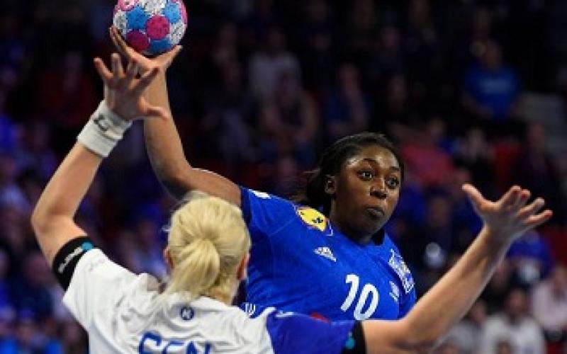 Euro 2018 : les handballeuses françaises tombent sur un os