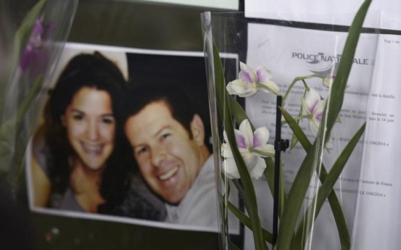 Inhumation du couple de policiers abattus à Magnanville