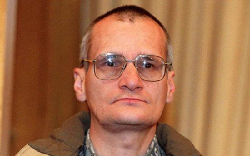 La défense de Francis Heaulme demande l’acquittement, lui se dédouane : du classique !