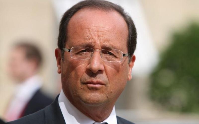 La popularité de François Hollande chute encore