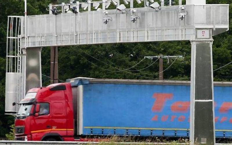 Le gouvernement résilie son contrat avec Écomouv'