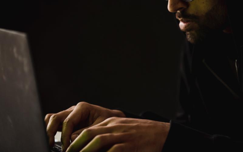 Le hackeur vosgien Sébastien Raoult condamné à 3 ans de prison par la justice américaine