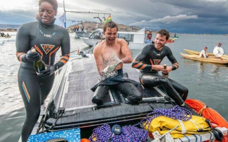 Le lorrain quadri-amputé Théo Curin, a réussi sa traversée du lac Titicaca