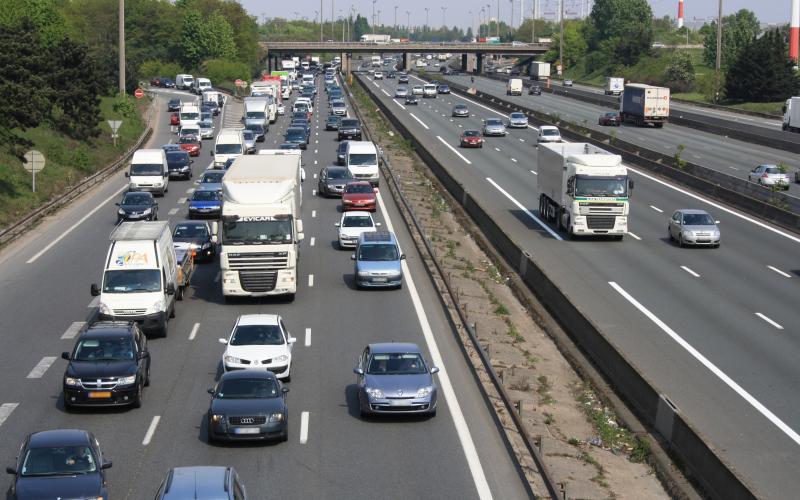 Les mauvaises manières des Français sur l'autoroute