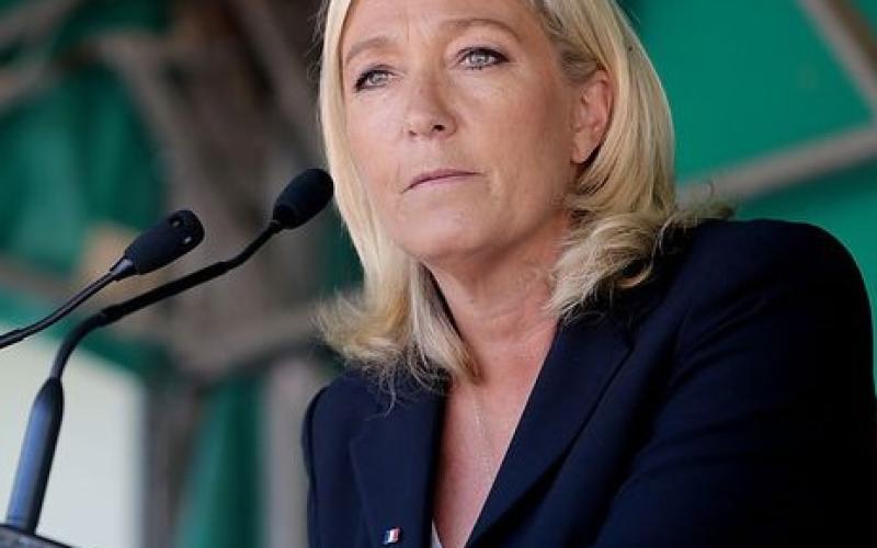 Marine Le Pen ne veut pas de son père à l'unversité d'été du FN
