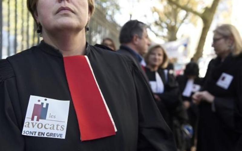 Metz : les avocats "tués" par la loi Macron