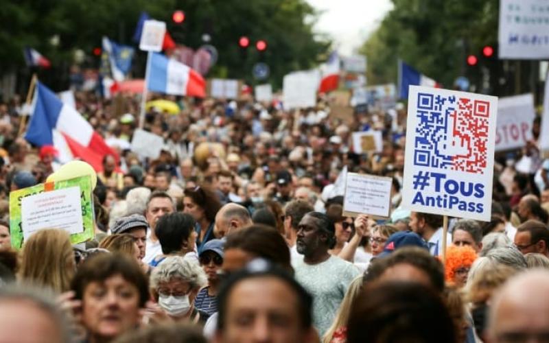 Nancy : deux mois de prison ferme pour des jets de tomates et de pétard