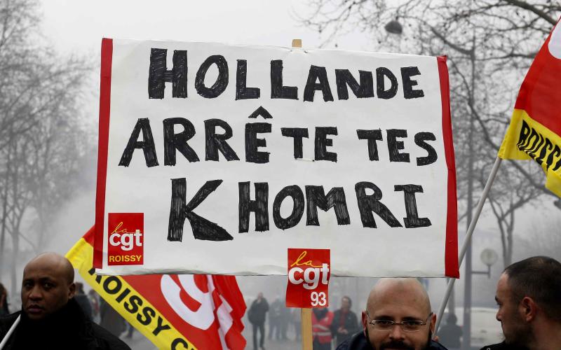 Paris : incidents pendant le défilé du 1er mai et "Nuit Debout" interrompue