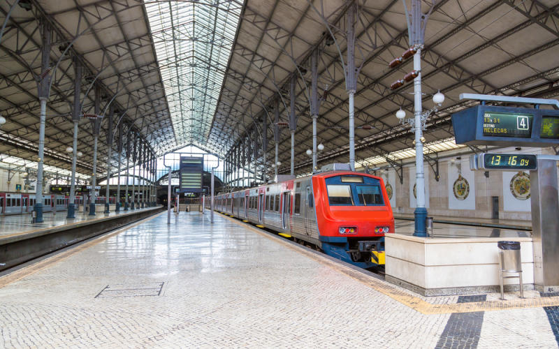 Retours de la Toussaint : une attestation sur l'honneur suffira 