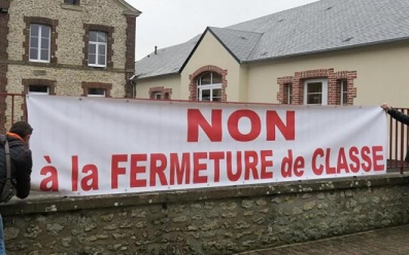 Trois fermetures annulées et une création de classe en Moselle pour la rentrée