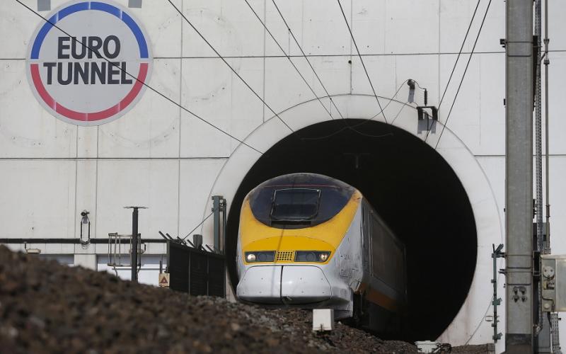Un migrant soudanais meurt près du tunnel sous la Manche