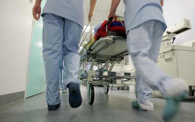 Un pharmacien foudroyé par une méningite