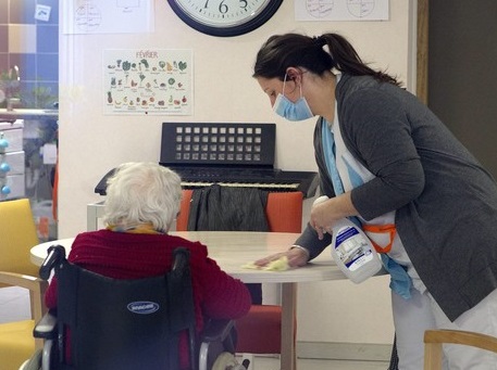 Covid-19 : 9 résidents d'un Ephad décèdent dans un foyer de contamination