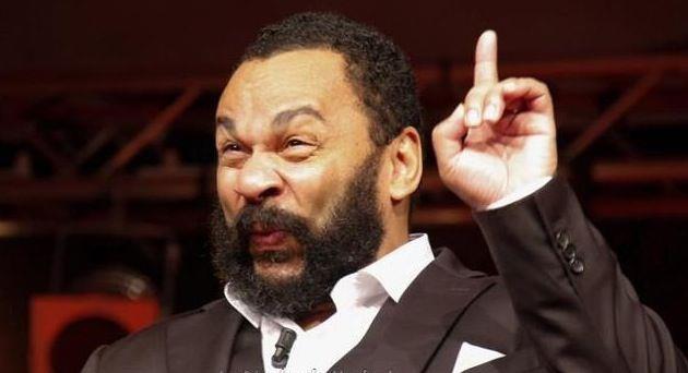 Dieudonné écrit à Salah Abdeslam en vue de sortir un livre