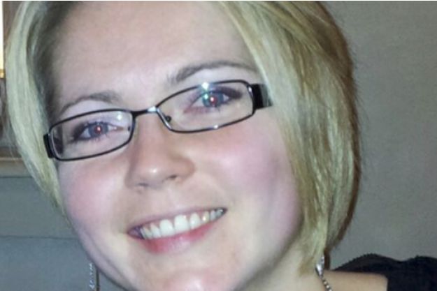 Entre 8000 et 10 000 personnes rassemblées hier en hommage à Alexia Daval à Gray