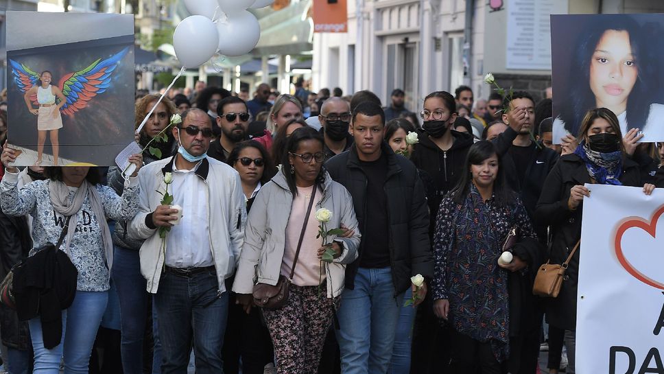 Grand-Est : un dernier hommage à Dinah, ado harcelée qui s’est suicidée