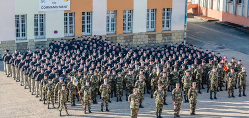 Isère : le conducteur d'une voiture fonce sur des militaires