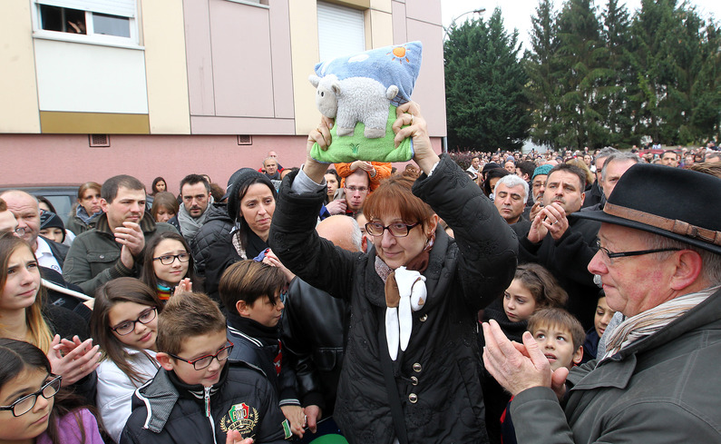 Jœuf : Lucas, l'enfant agressé en pleine rue au couteau, est décédé