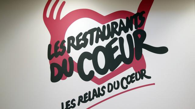 Les Restos du cœur demandent "un plan européen de lutte contre la pauvreté"