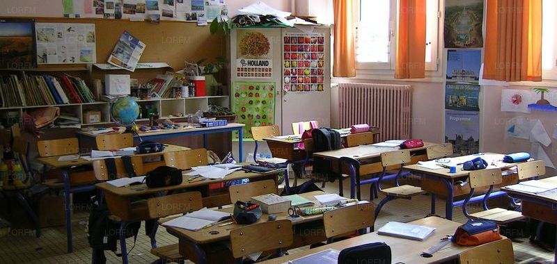 Luttange : école fermée par arrêté municipal à cause de l'épidémie de teigne. 