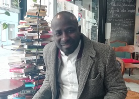 Metz : Jean Dib Ndour se bat pour son café littéraire