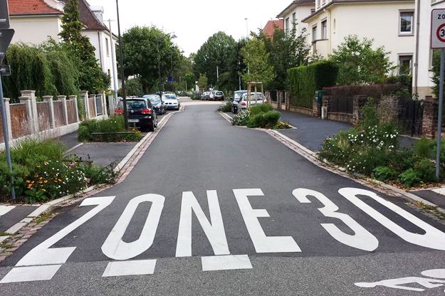 Un label « ville prudente » pour les communes qui s'engagent à améliorer la sécurité des piétons et des cyclistes.