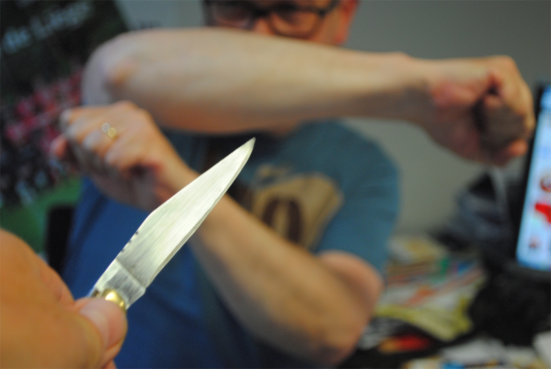 Un passant poignardé en pleine rue par un inconnu à Luxembourg-Ville