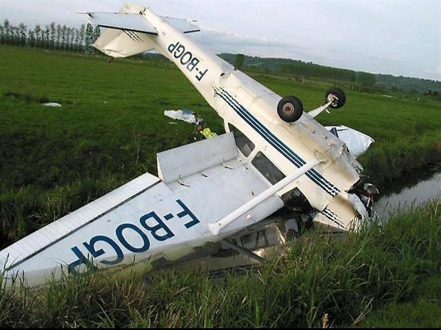 Un pilote d'avion blessé après le crash de son appareil en Moselle-Est