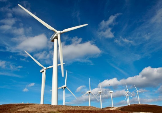 Une éolienne de 12  mètres de hauteur arrive à Metz-Magny