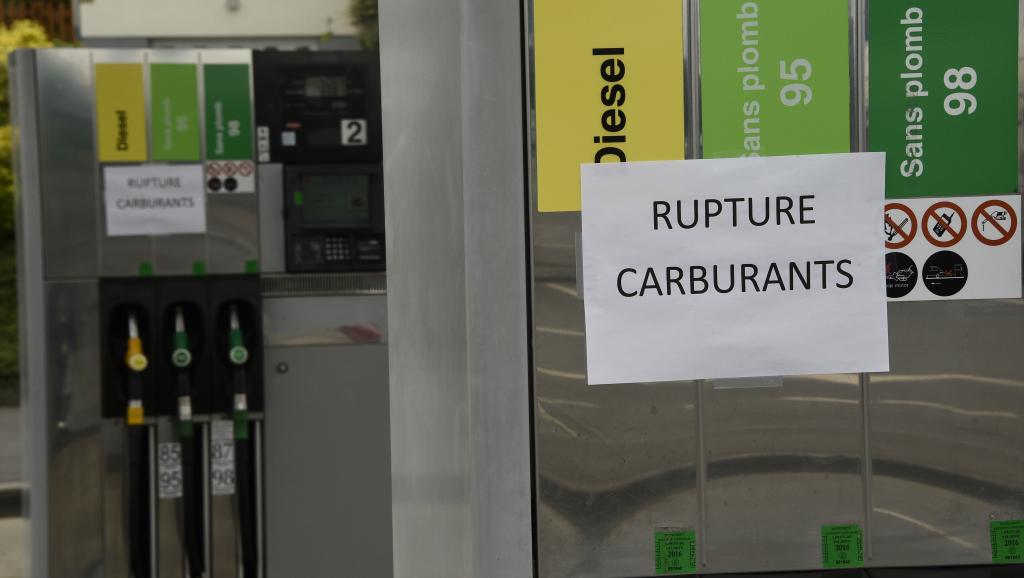 Vers une pénurie d'essence en France ?